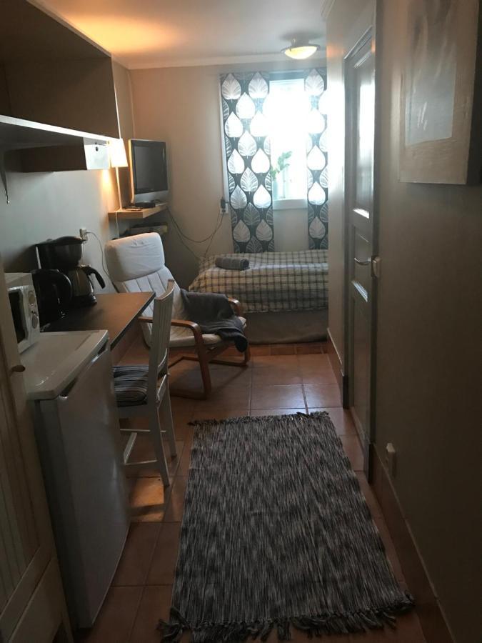 Broby Bed&Breakfast entréplan Nyköping Zewnętrze zdjęcie